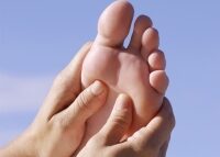 cropped-foot-massage-1254995-m.jpg